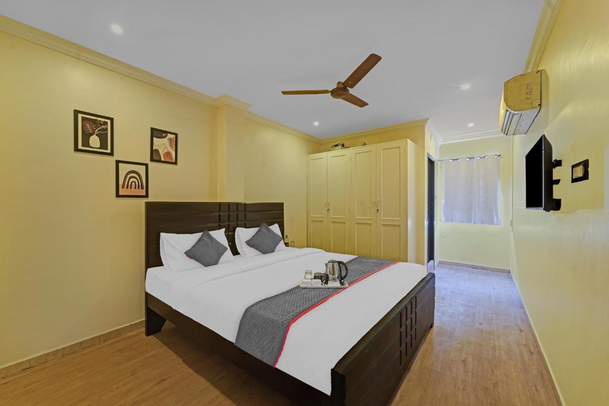 Townhouse Fantasea Hotels Near Omr Ченнаи Экстерьер фото